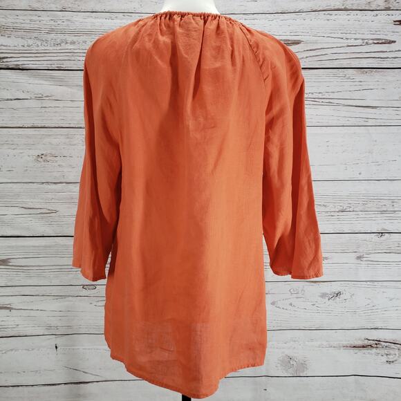 Chico's 100%Linen V-Neck Gold Lace Front Detail 3/4 Sleeve Top Size 1 - Picture 11 of 15